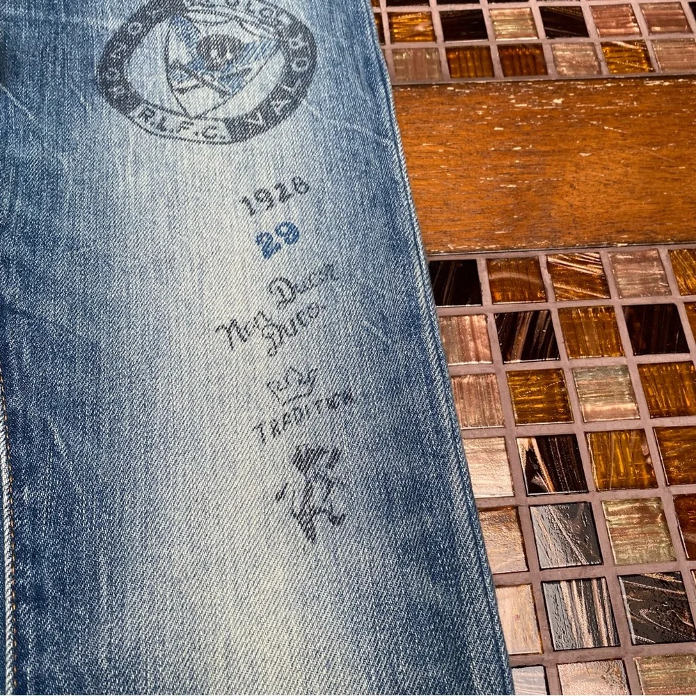 Ralph Lauren The Sullivan Slim Patch Graffiti Jeans